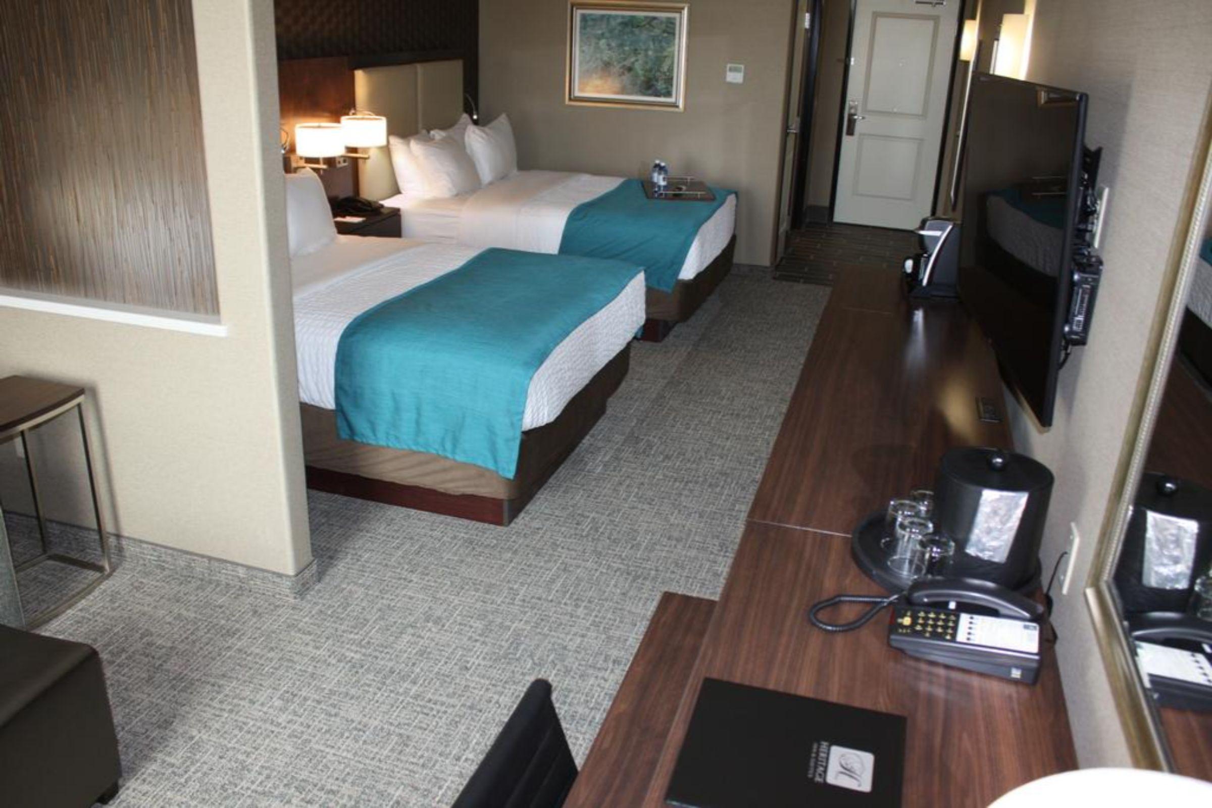 The Heritage Inn & Suites, Ascend Hotel Collection Garden City Exteriör bild
