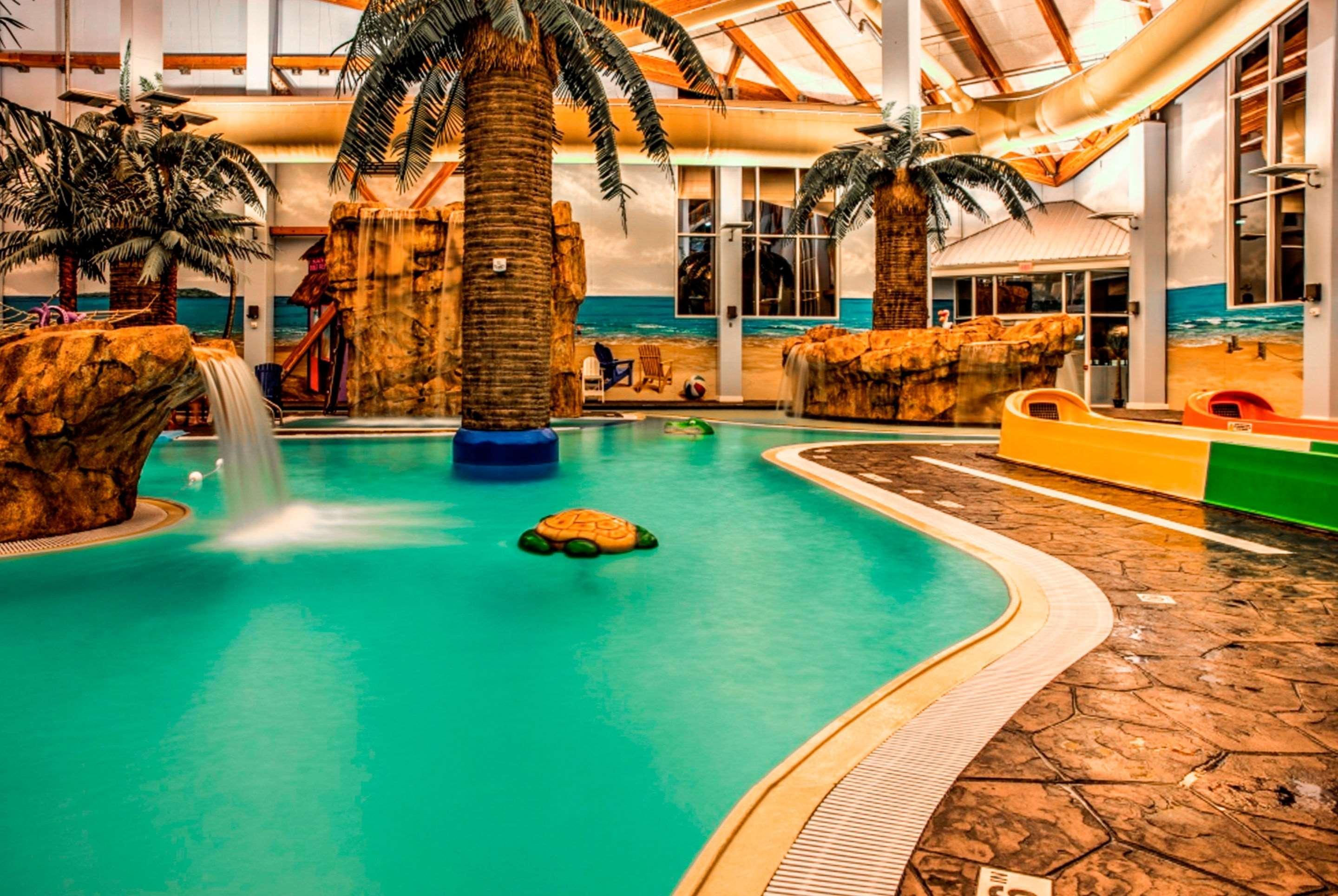 The Heritage Inn & Suites, Ascend Hotel Collection Garden City Exteriör bild