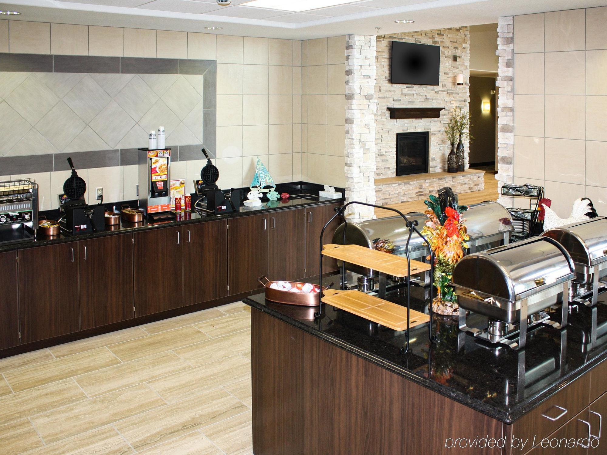 The Heritage Inn & Suites, Ascend Hotel Collection Garden City Exteriör bild